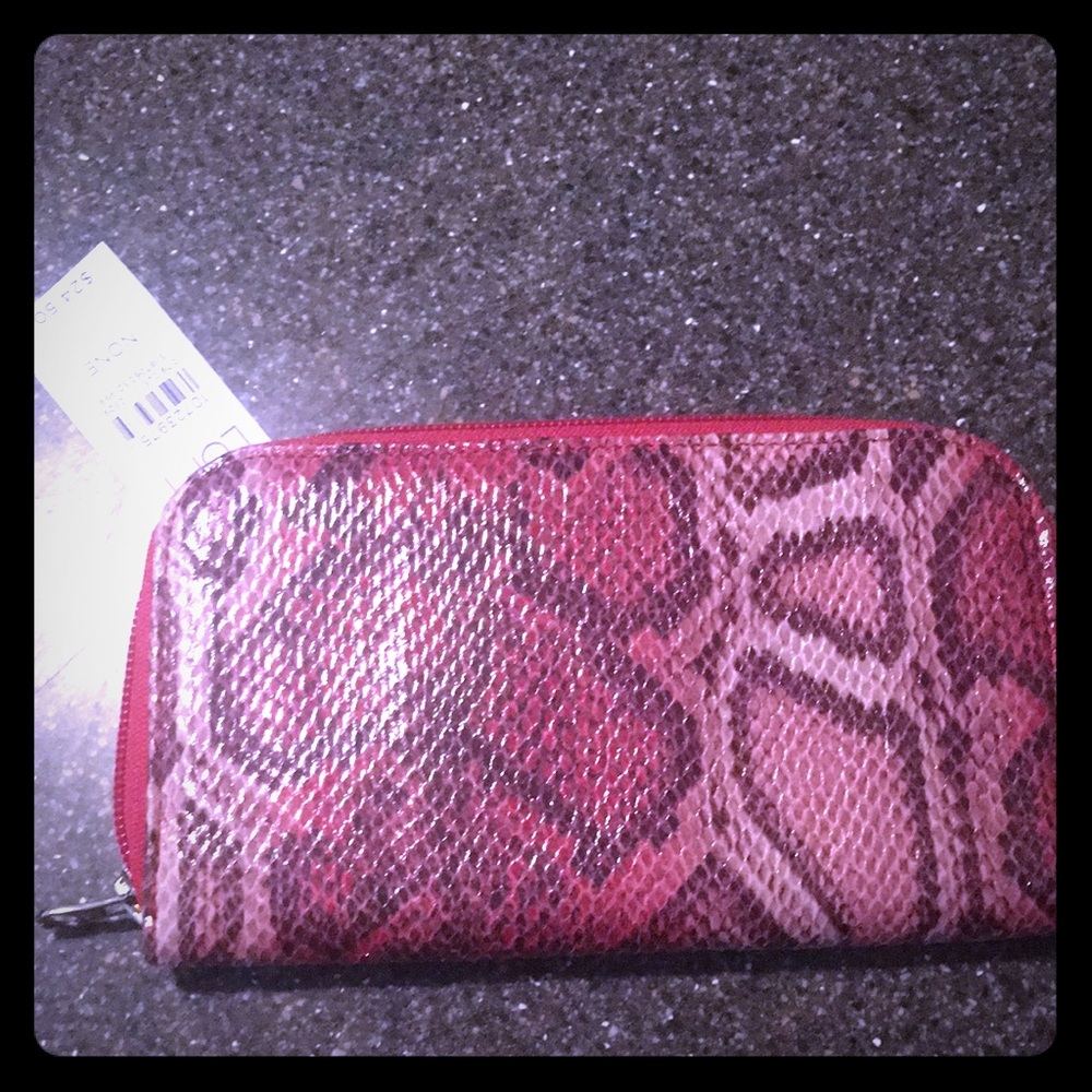 Loft wallet
